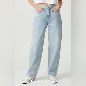 Old Navy Light Blue Balloon Jeans